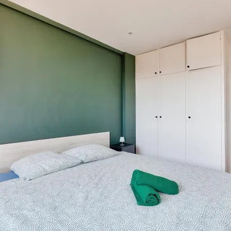 Apartment Charmant A Proximite De La Tour Eiffel